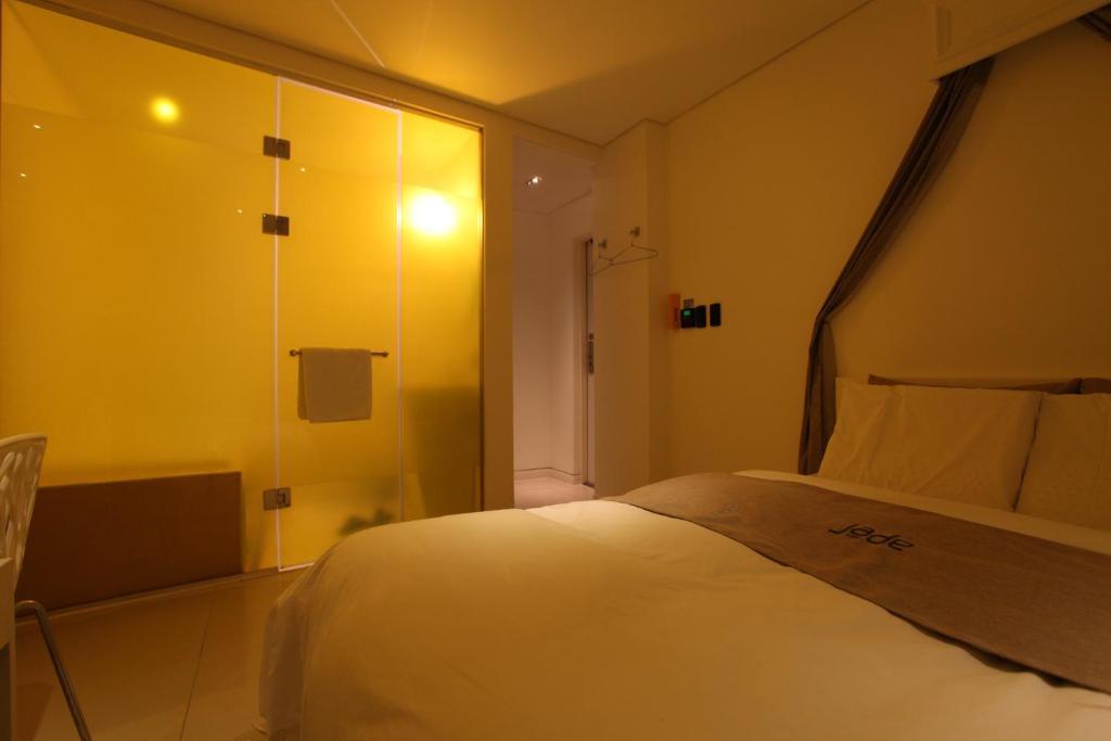 Hotel Jade Сеул Номер фото